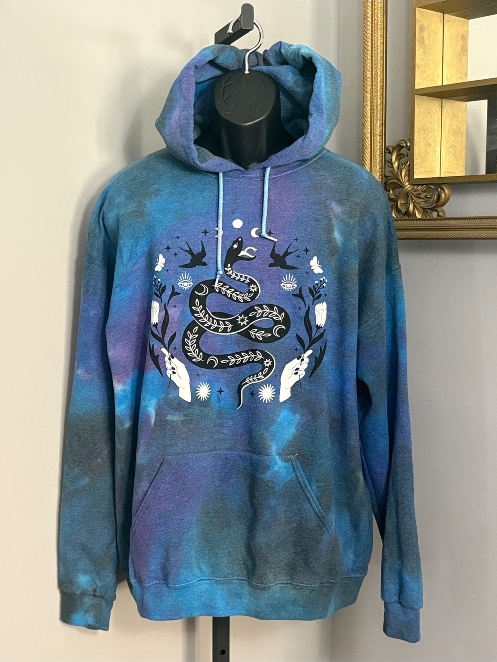 NEW Majik Hands Mystic Snake Graphic Hoodie Blue Purple Tie-Dye Sweatshirt